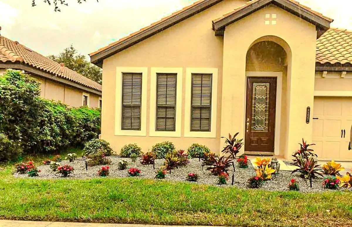 Front lawn finished by the Green Landscape Irrigation crew